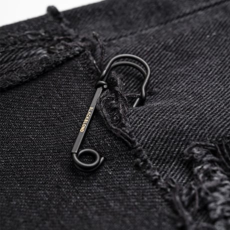 『BLACKBLOND』  Chaos Patch Fold Up Denim Shorts (Black)