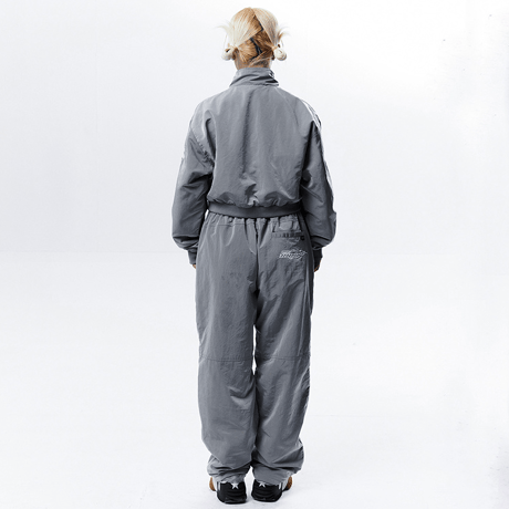 『CHAP CHAP』 　トルネードロゴナイロンパンツ (Blue Grey)