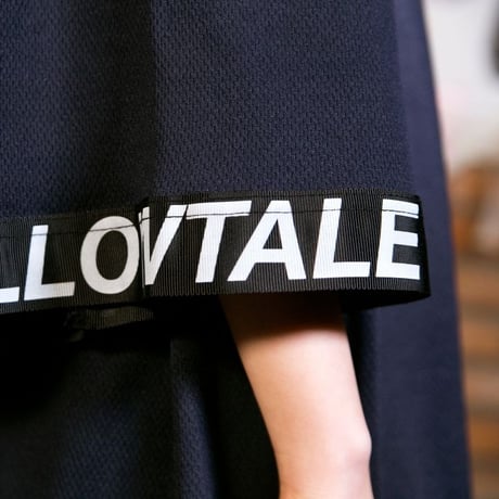 Swallowtale Strapped Mesh T-shirts(Black)