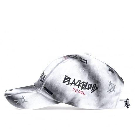 『BLACKBLOND』  ディスオーダーグラフィティーロゴキャップ (White)