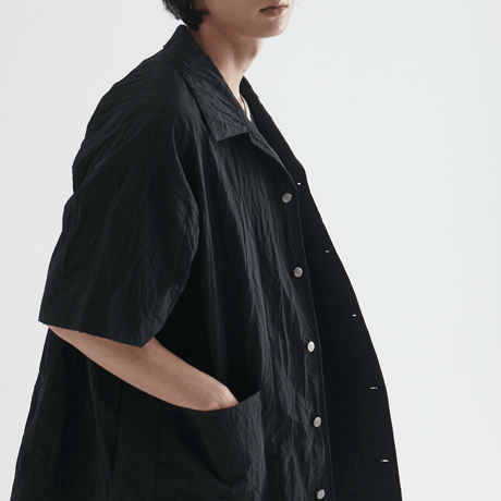 『 BY:L 』    ナイロンクリンクルオーバーシャツ (Black)