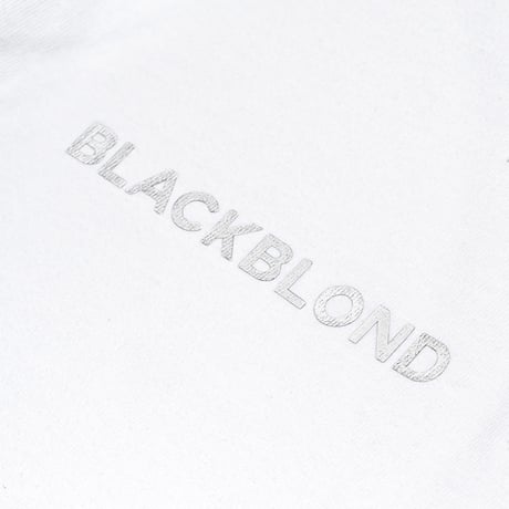 『BLACKBLOND』　rascal t-shirt (White)
