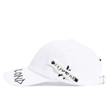 『BLACKBLOND』 サイドパッチグラフィティロゴキャップ (White)