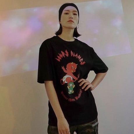 『LOUPS BLANCS』 ホットスタッフスケボーショートスリーブ Tシャツ (Black)