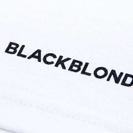 『BLACKBLOND』　スマイルロゴショートスリーブ Tシャツ (White)