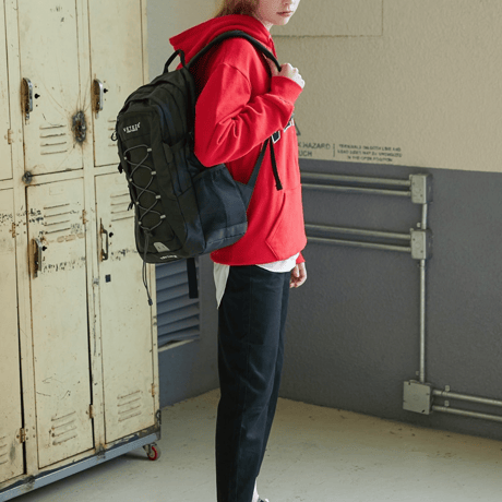 『VETEZE』 　トレッカーリュック (Black)