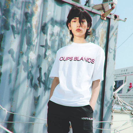 『LOUPS BLANCS』  ダブルロゴグラフィック半袖 Tシャツ (White)