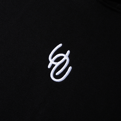 『CORUNU』  シグネチャーロゴパーカー (Black)