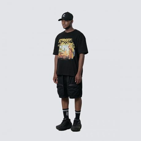 『BLOW』  ストリートアートワークイエロー Tシャツ