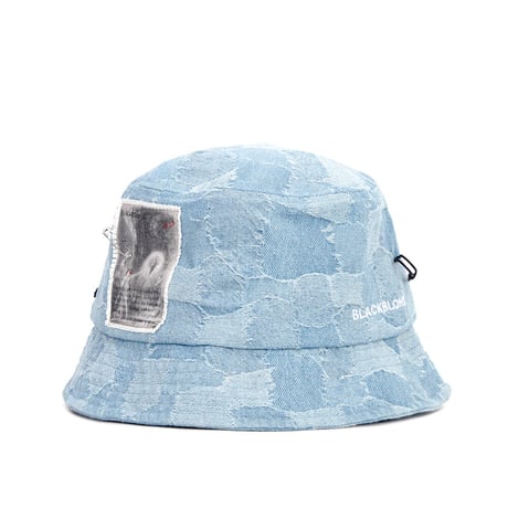 『BLACKBLOND』   the apparition patchwork denim bucket hat (Light Blue)