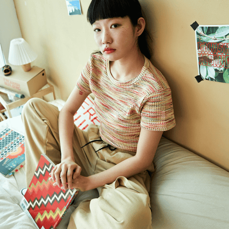 『FREAKISH BUILDING』  マルチカラーワッフルショートスリーブクロップ Tシャツ (Yellow)