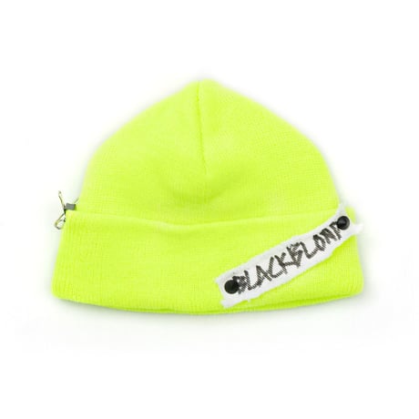『BLACKBLOND』    サイドパッチショートニットキャップ (Neon)