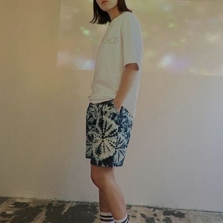 『LOUPS BLANCS』 ホログラムロゴ Tシャツ (White)