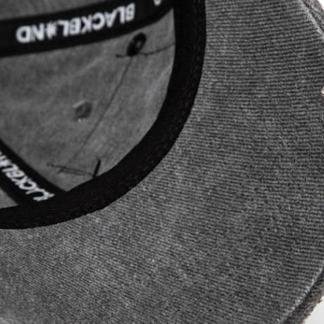 『BLACKBLOND』  ゴブリングラフィティーカスタムキャップ (Dark Gray)