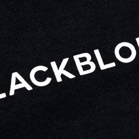 『BLACKBLOND』 イノセントボックスロゴショートスリーブ Tシャツ (Black)