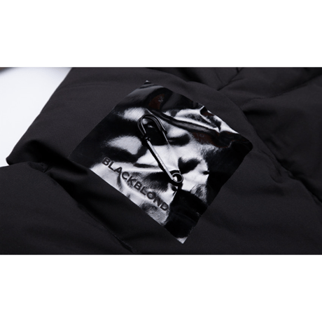 『BLACKBLOND』 　パッチショートダックダウンジャケット (Black)