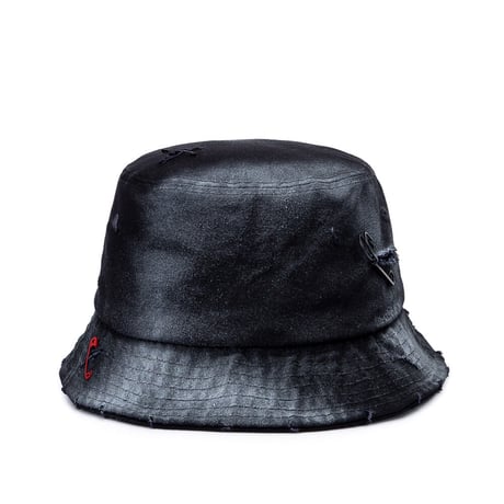 『BLACKBLOND』  ripped sprayed custom border graffiti logo bucket hat (Black)