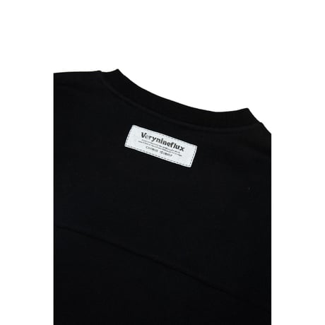 『Verynineflux』   ユニバーシティースウェット (Black)