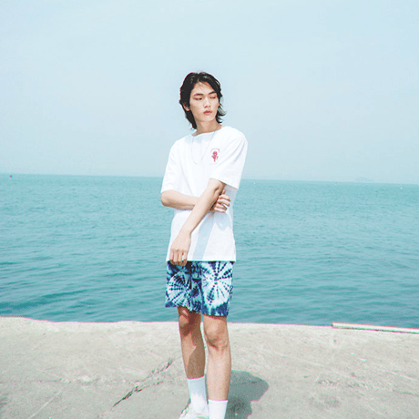 『LOUPS BLANCS』 ホットスタッフボートネック Tシャツ (White)