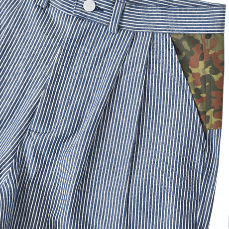 『FREAKISH BUILDING』  ルーベイタックショートパンツ (Navy)