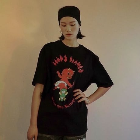 『LOUPS BLANCS』 ホットスタッフスケボーショートスリーブ Tシャツ (Black)