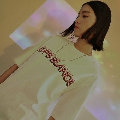 『LOUPS BLANCS』  ダブルロゴグラフィック半袖 Tシャツ (White)