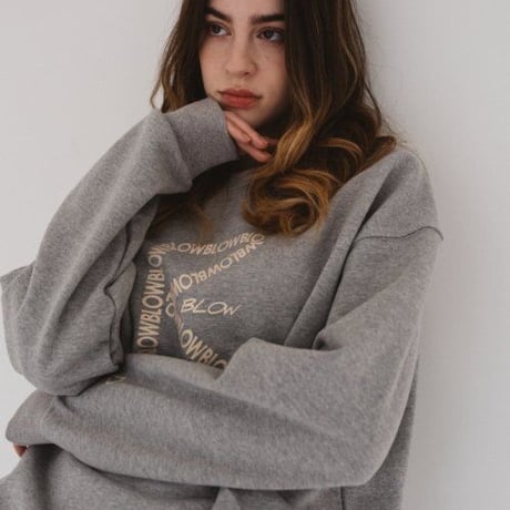 『BLOW』  タイポグラフィー ポケットスウェットシャツ (Grey)