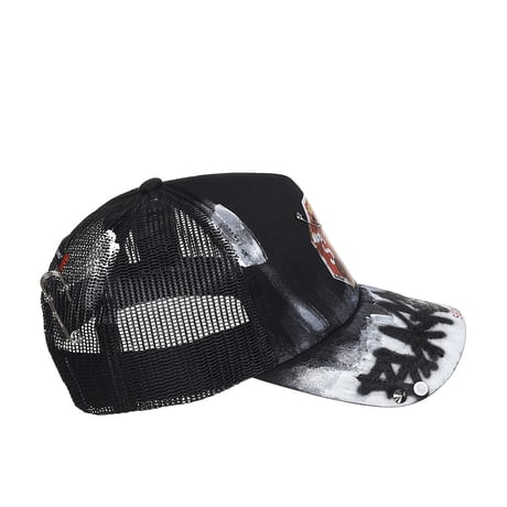 『BLACKBLOND』  Never Stop Painted Trucker Mesh Cap (Black)