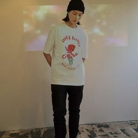 『LOUPS BLANCS』 ホットスタッフスケボーショートスリーブ Tシャツ (White)