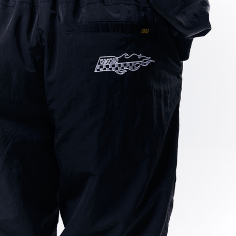 『CHAP CHAP』 　トルネードロゴナイロンパンツ (Black)