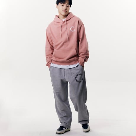 『CHAP CHAP』 　チャップフレームサークルロゴスウェットパンツ (Melange Grey)