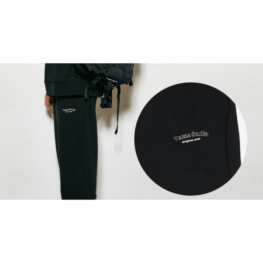 600d5ae4aaf04351cd8cf43e