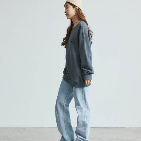 『CORUNU』  3シグネチャーロゴスウェット (Charcoal)