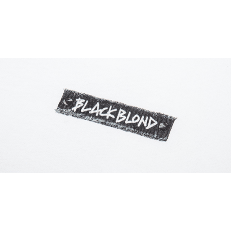 『BLACKBLOND』 ユースティティアパーカー (White)