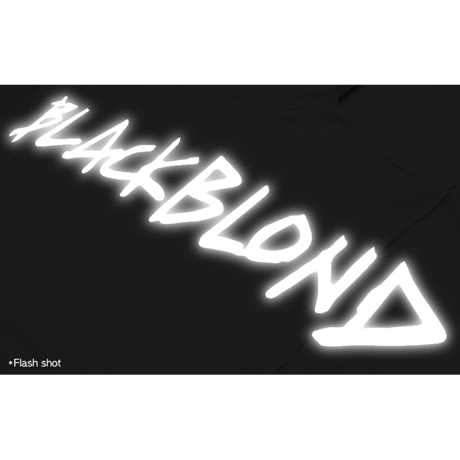 『BLACKBLOND』 　マジェスティックレフレクションロゴパーカー (White)