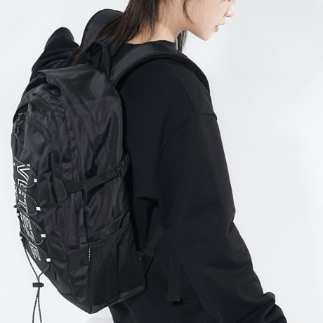 『VETEZE』 　デラックスリュック (Black)