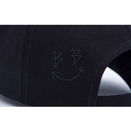 『BLACKBLOND』  +82 ベルクロパッチロキャップ (Black)