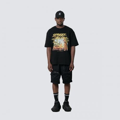 『BLOW』  ストリートアートワークイエロー Tシャツ