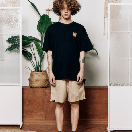 『grooverhyme』 　ハートオブノマド Tシャツ (Black)