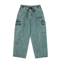 『BLACKBLOND』 　ザアパリションワイドデニムカーゴパンツ (Deep Green)