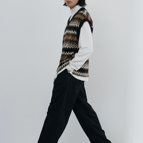 『 BY:L 』 　パルスニットベスト  (Brown)