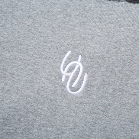 『CORUNU』  シグネチャーロゴパーカー (Grey)