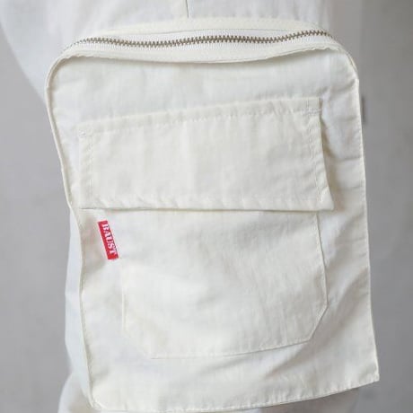 『BAUST』 ジッパーダブルポケットジョガーパンツ (Cream)