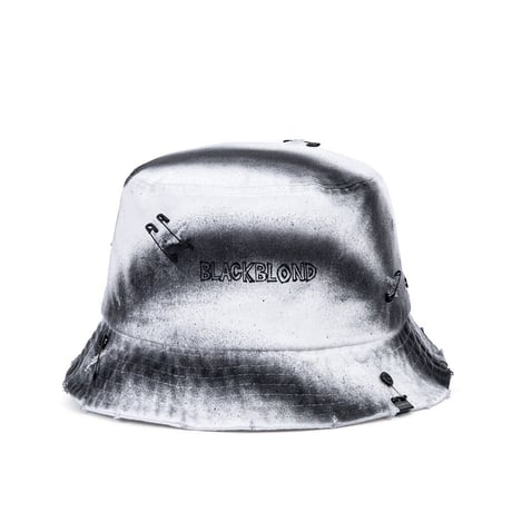 『BLACKBLOND』  ripped sprayed custom border graffiti logo bucket hat (White)