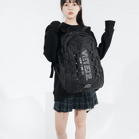 『VETEZE』 　デラックスリュック (Black)