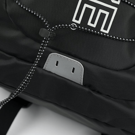 『VETEZE』 　デラックスリュック (Black)