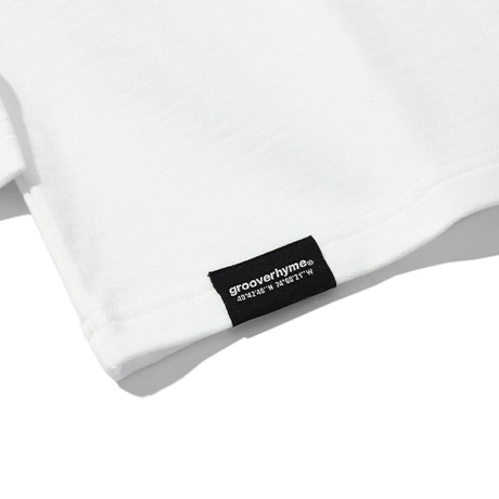 『grooverhyme』 　NYC ロケーションロングスリーブ Tシャツ (White)
