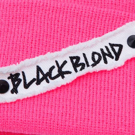 『BLACKBLOND』   Side Patch Long Beanie