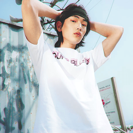 『LOUPS BLANCS』  ダブルロゴグラフィック半袖 Tシャツ (White)