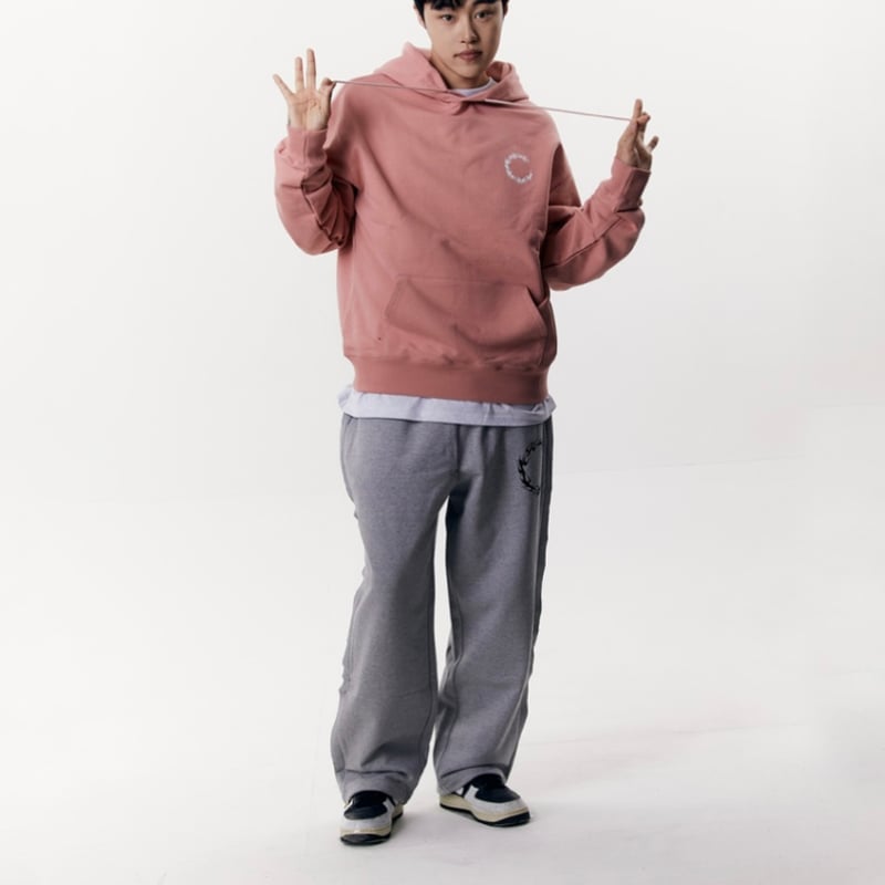 CHAP CHAP』 チャップフレームサークルロゴスウェットパンツ